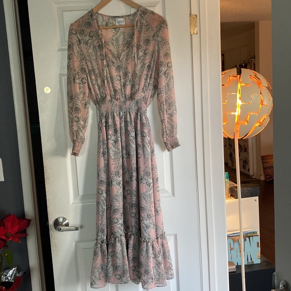 MISA Los Angeles Floral Maxi Dress - Picture 4 of 12